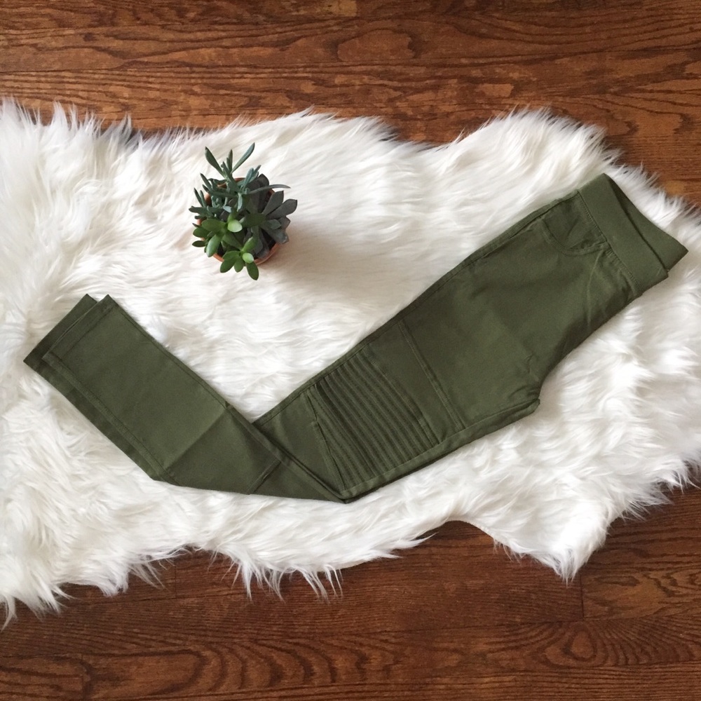 ❗️LAST❗️Olive Moto Leggings - Picture 3 of 8